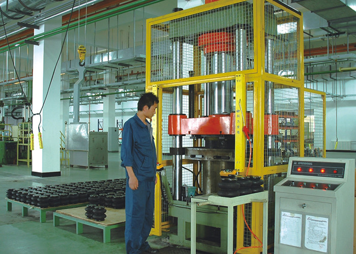 Guangzhou Guomat Air Spring Co., Ltd. fabrika üretim hattı